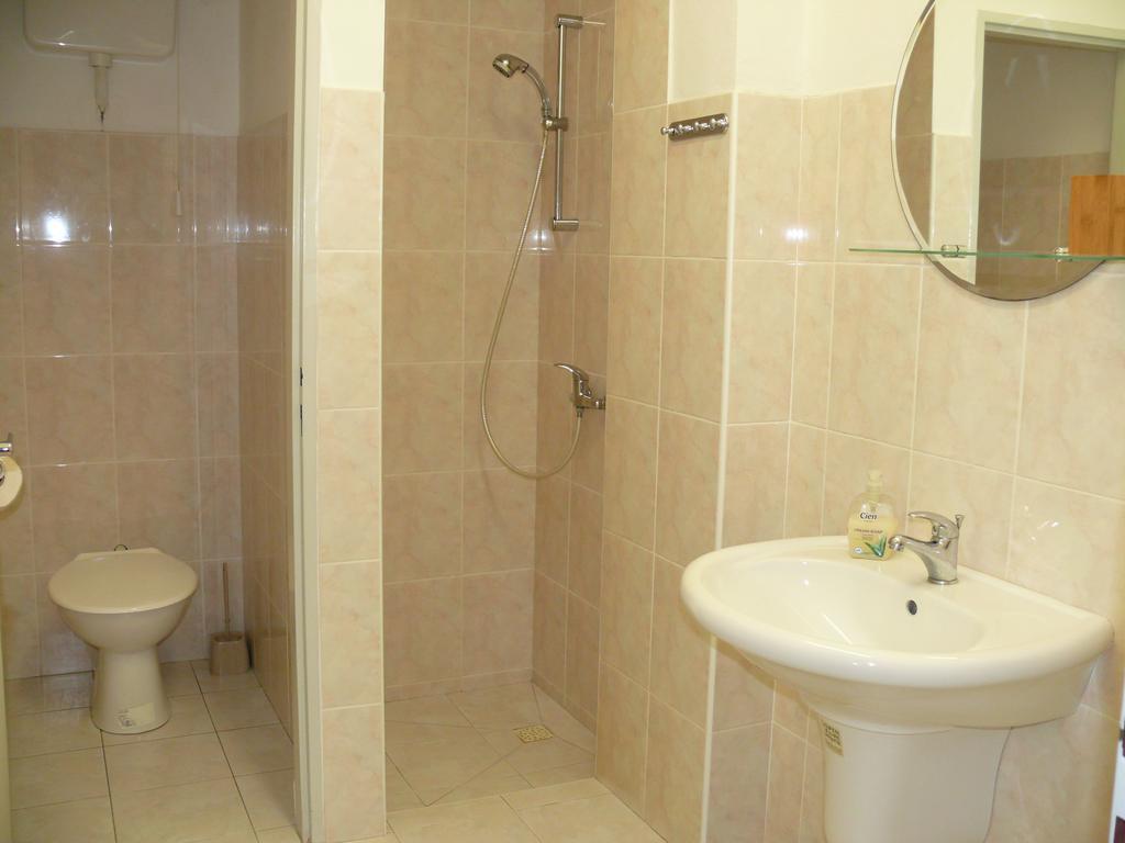 Pension A Restaurace Rudolec Hotel Cesky Rudolec ภายนอก รูปภาพ