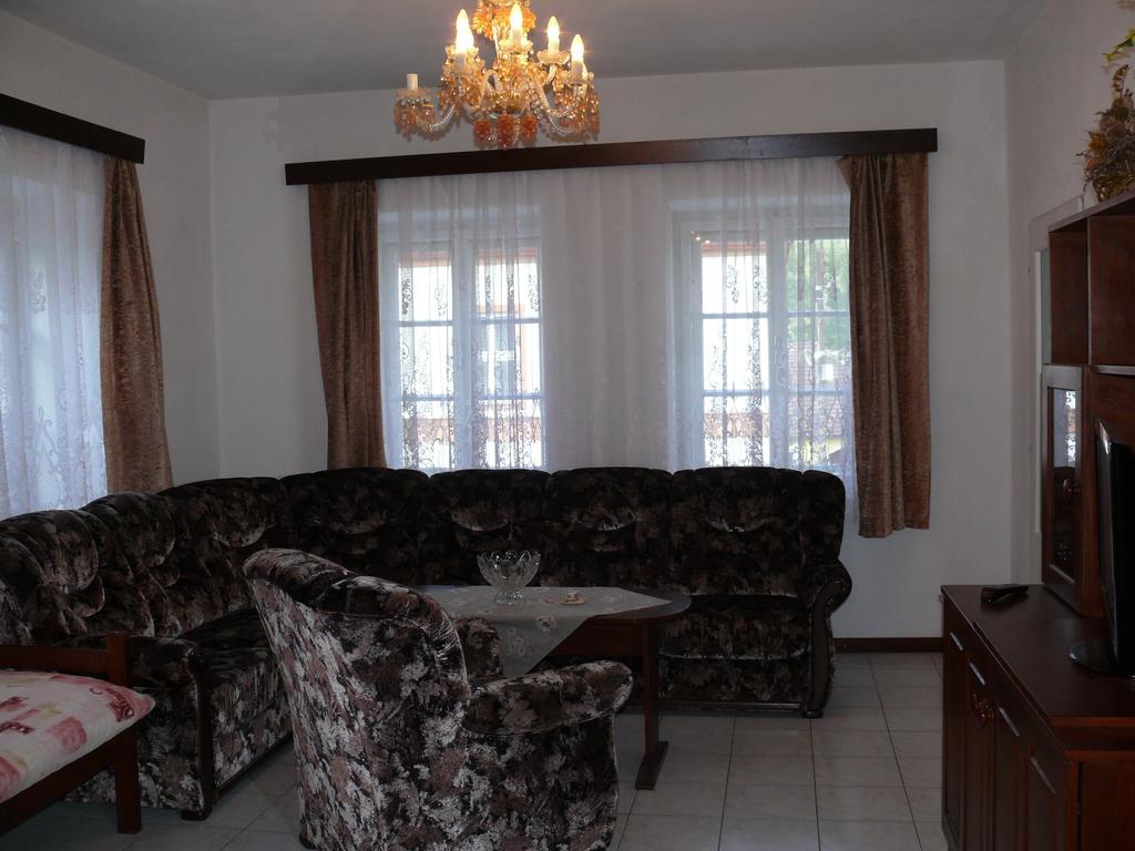 Pension A Restaurace Rudolec Hotel Cesky Rudolec ภายนอก รูปภาพ